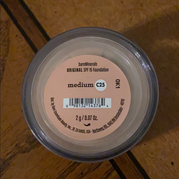 Bare minerals Medium Foundation SPF15